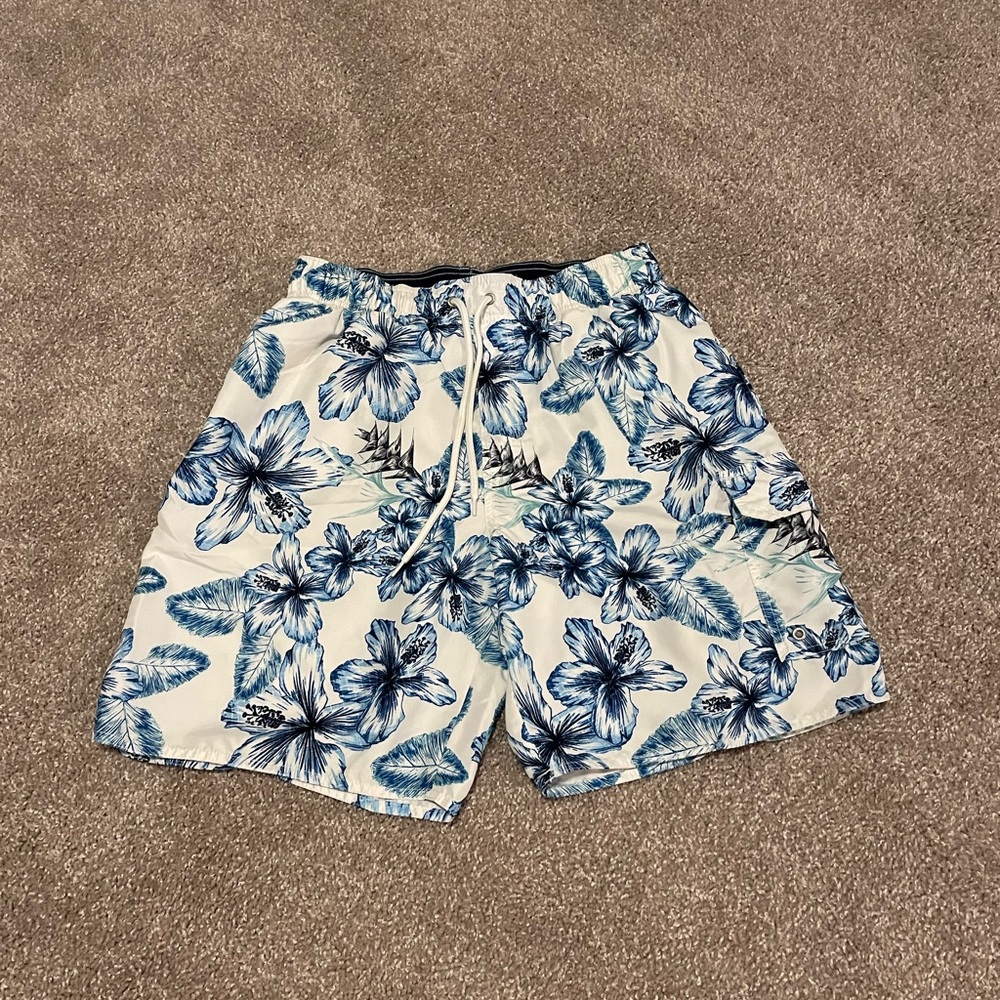 Croft & Barrow Floral Hawaiian Swim Trunks Blue White Medium